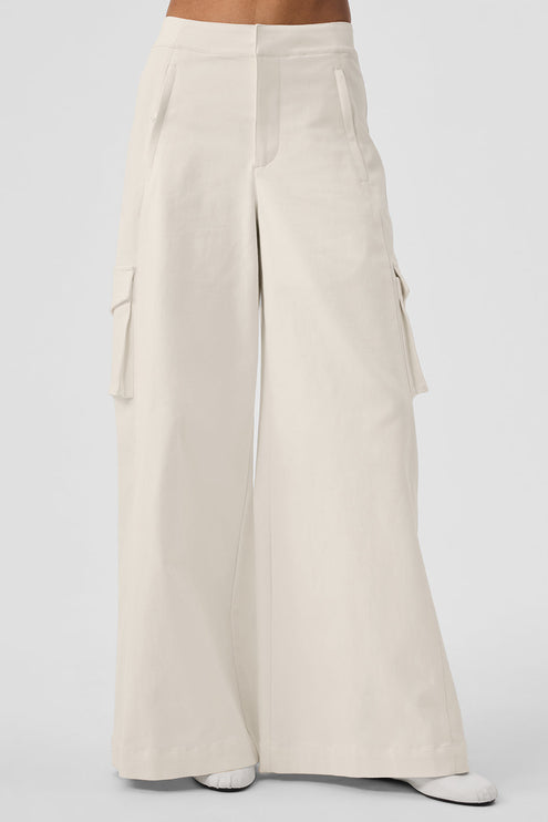 alo Women's Show Off Cargo Wide Leg Trouser (Long) - Ivory
