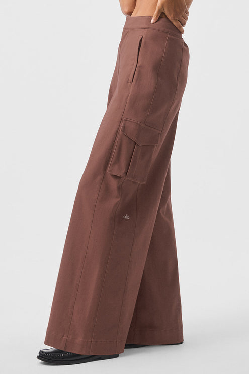 alo Women's Show Off Cargo Wide Leg Trouser - Chestnut