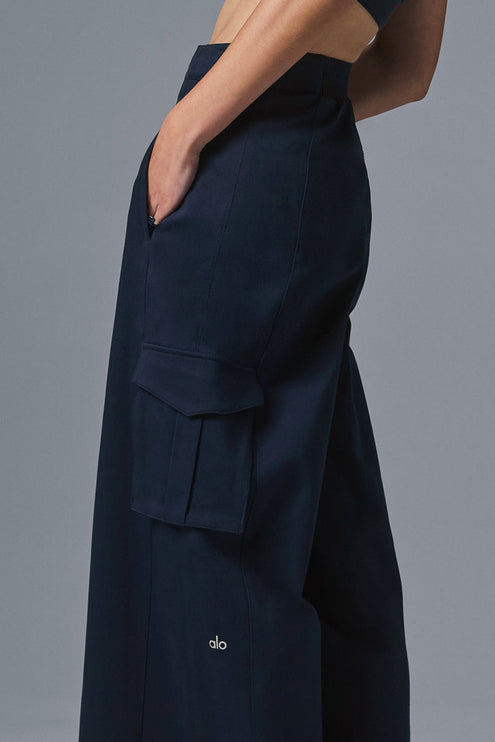 alo Women's Show Off Cargo Wide Leg Trouser - Navy