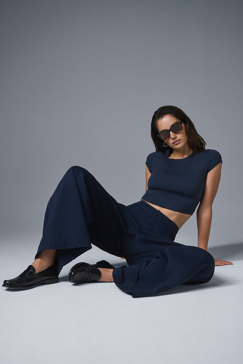 alo Women's Show Off Cargo Wide Leg Trouser - Navy