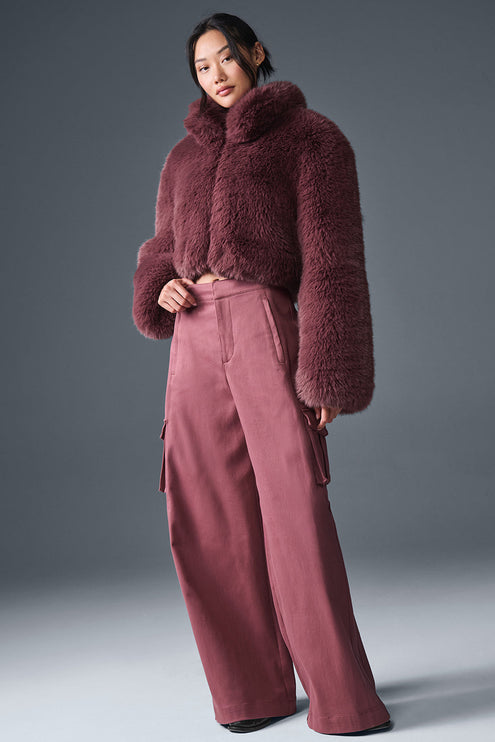 alo Women's Show Off Cargo Wide Leg Trouser (Long) - Burgundy Truffle