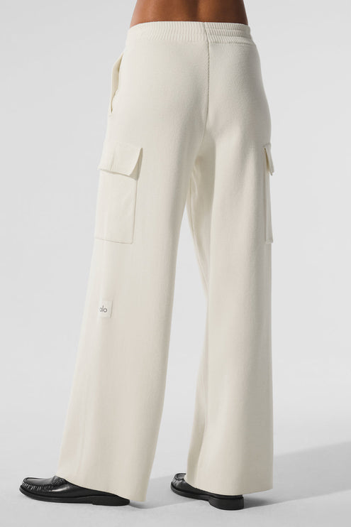 alo Women's Scholar Knit High-Waist Cargo Pant - Ivory