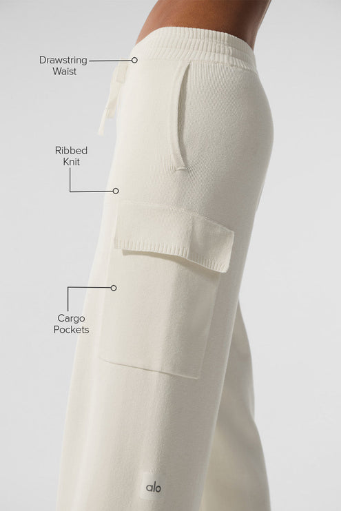 alo Women's Scholar Knit High-Waist Cargo Pant - Ivory