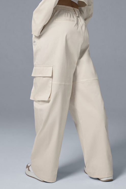 alo Women's High-Waist Night Out Cargo Trouser - Ivory