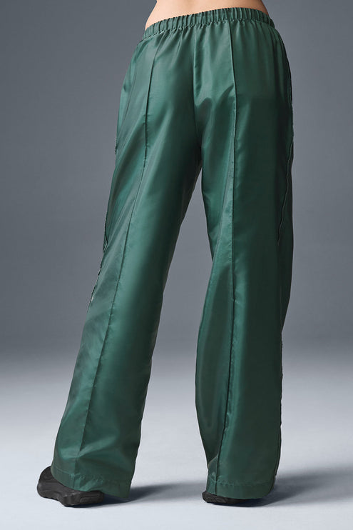 alo Women's Afterglow Wide Leg Track Pant - Winter Ivy