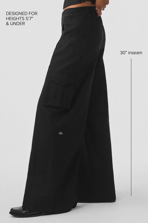 alo Women's Show Off Cargo Wide Leg Trouser (Regular) - Black