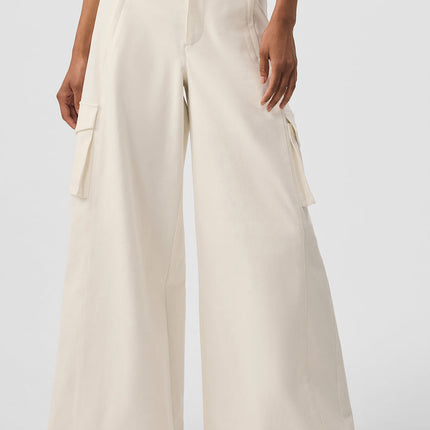 alo Women's Show Off Cargo Wide Leg Trouser (Regular) - Ivory
