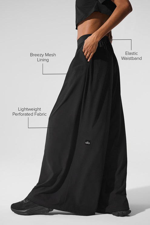 alo Women's Mesh Mirage Trouser - Black