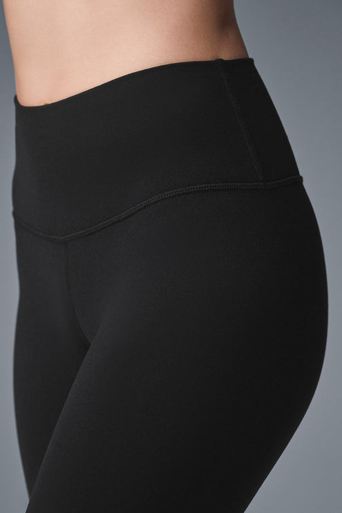 alo Women's High-Waist Airbrush Capri - Black