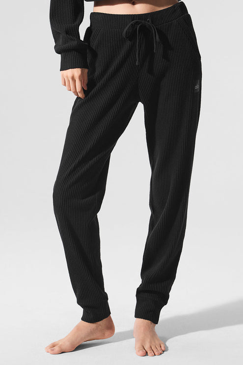 alo Women's Muse Sweatpant - Black