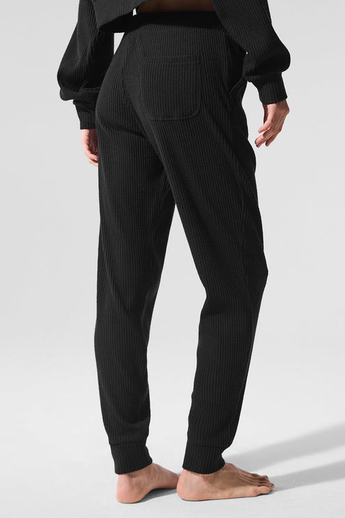 alo Women's Muse Sweatpant - Black