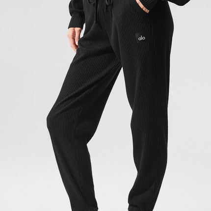 alo Women's Muse Sweatpant - Black