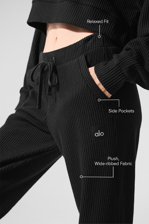 alo Women's Muse Sweatpant - Black