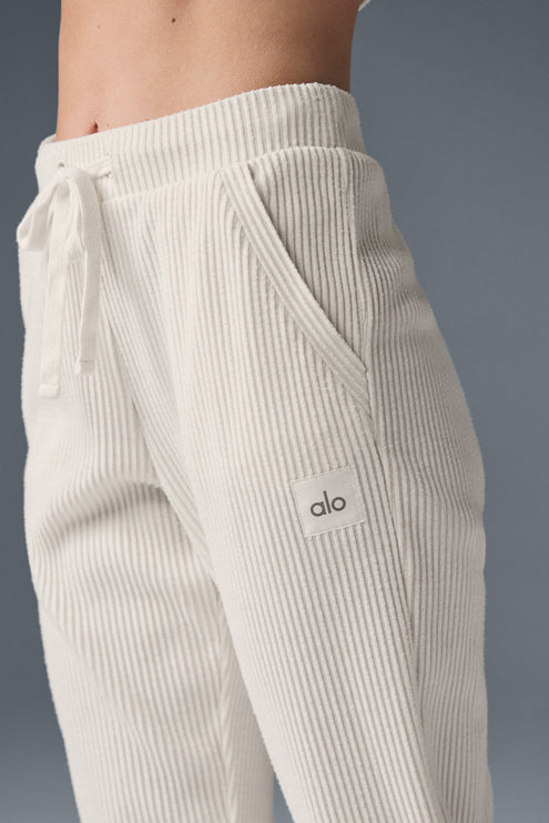 alo Women's Muse Sweatpant - Ivory