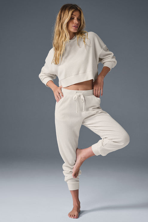 alo Women's Muse Sweatpant - Ivory