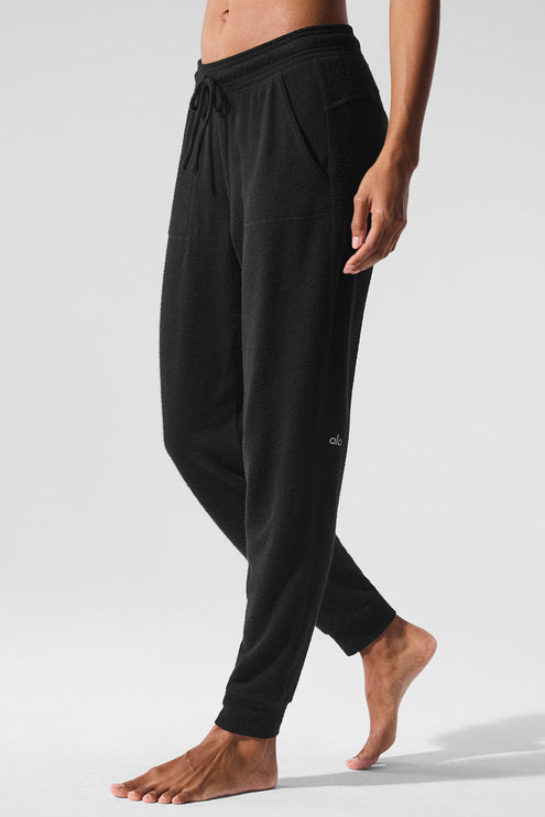 alo Women's Soho Sweatpant - Black