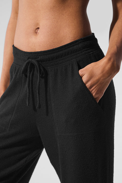alo Women's Soho Sweatpant - Black