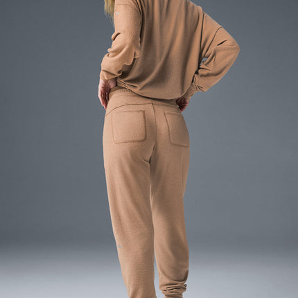alo Women's Soho Sweatpant - Toasted Almond