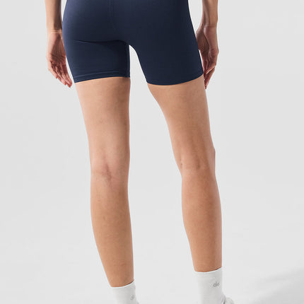 alo Women's 5" Seamless Ribbed Favorite Short - Navy