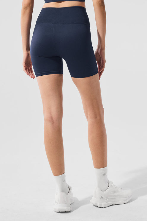 alo Women's 5" Seamless Ribbed Favorite Short - Navy