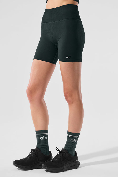 alo Women's 5" Seamless Ribbed Favorite Short - Charcoal Green