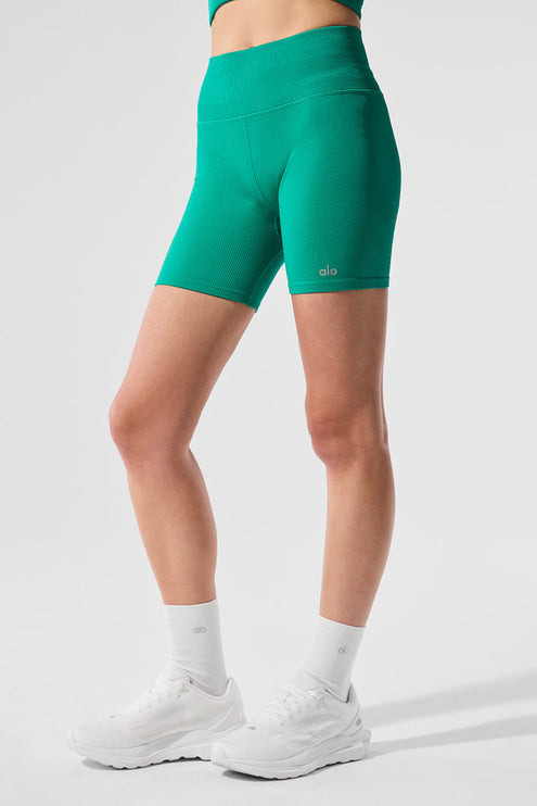 alo Women's 5" Seamless Ribbed Favorite Short - Spruce Green