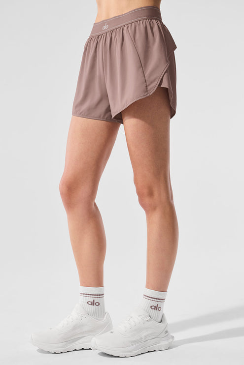 alo Women's Match Point Short - Mushroom