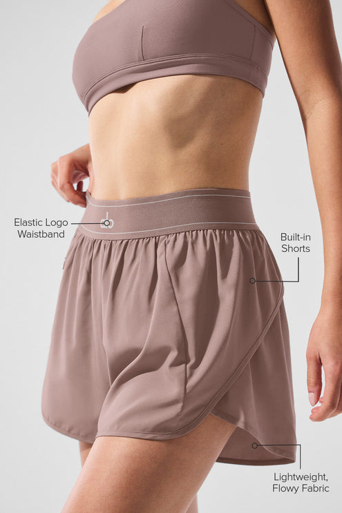 alo Women's Match Point Short - Mushroom