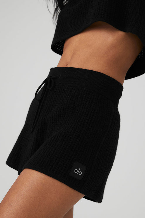 alo Women's Cashmere High-Waist Plush Waffle Short - Black