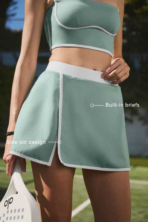 alo Women's Airbrush Streamlined Skirt - Botanical Green/Ivory