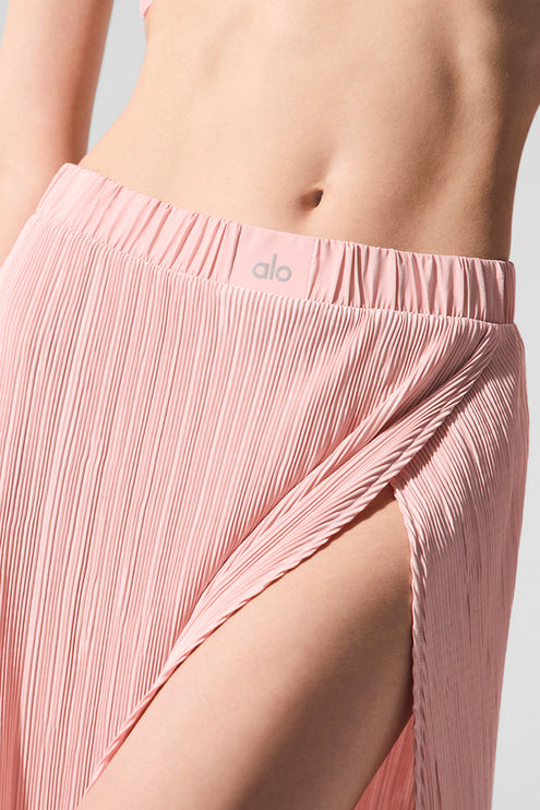 alo Women's Micro Plisse Game On Long Skirt - Pink Quartz
