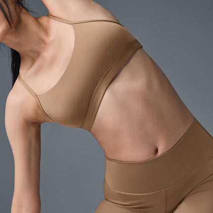 alo Women's Airlift Intrigue Bra - Toasted Almond