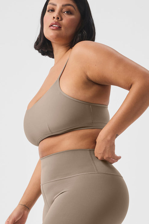 alo Women's Airlift Intrigue Bra - Gravel