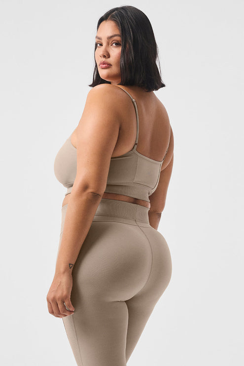 alo Women's Alosoft Head Start Bra - Gravel