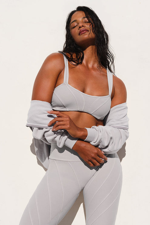 alo Women's Washed Alosoft Sunray Bra - Grey Sky Wash