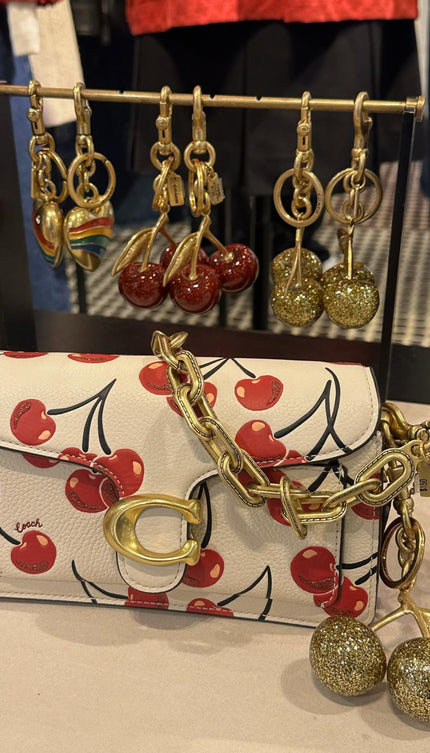 <a href="https://hepsikanadadan.com/collections/coach-tabby-bag-20" title="https://hepsikanadadan.com/collections/coach-tabby-bag-20">Tabby Bag 20</a>