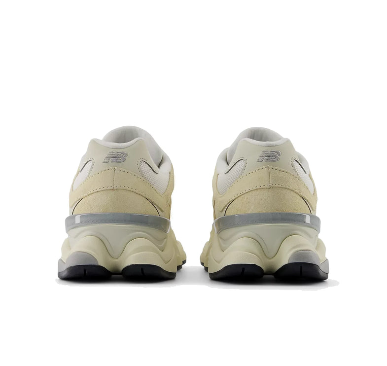 New Balance 9060 Calcium with Sea Salt and Silver Metalic U9060WNB