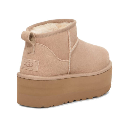 UGG Women's Classic Ultra Mini Platform Sand - Bugüne Özel