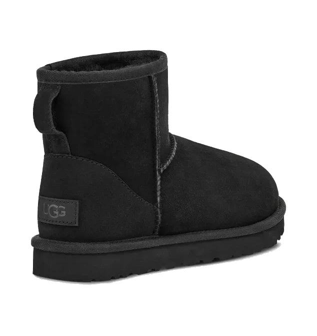 UGG Women's Classic Mini II Boot Black - Bugüne Özel