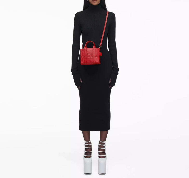 Marc Jacobs Women's The Leather Crossbody Tote Bag True Red