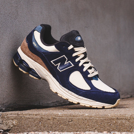 New Balance 2002R Night Tide M2002RG