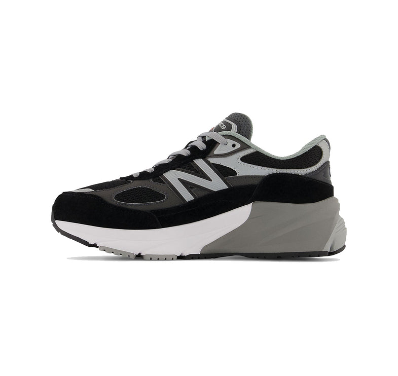 New Balance 990v6 Black Junior GC990BK6