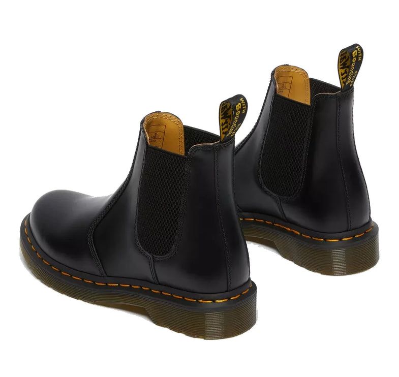 Dr. Martens Women's 2976 Smooth Leather Chelsea Boots Black - Special Price