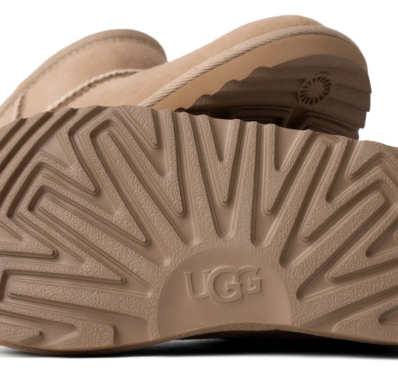 UGG Big Kid's Classic Ultra Mini Sand