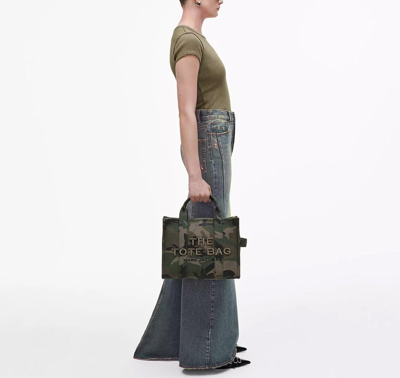 Marc Jacobs Women's The Camo Jacquard Medium Tote Bag Camo Multi