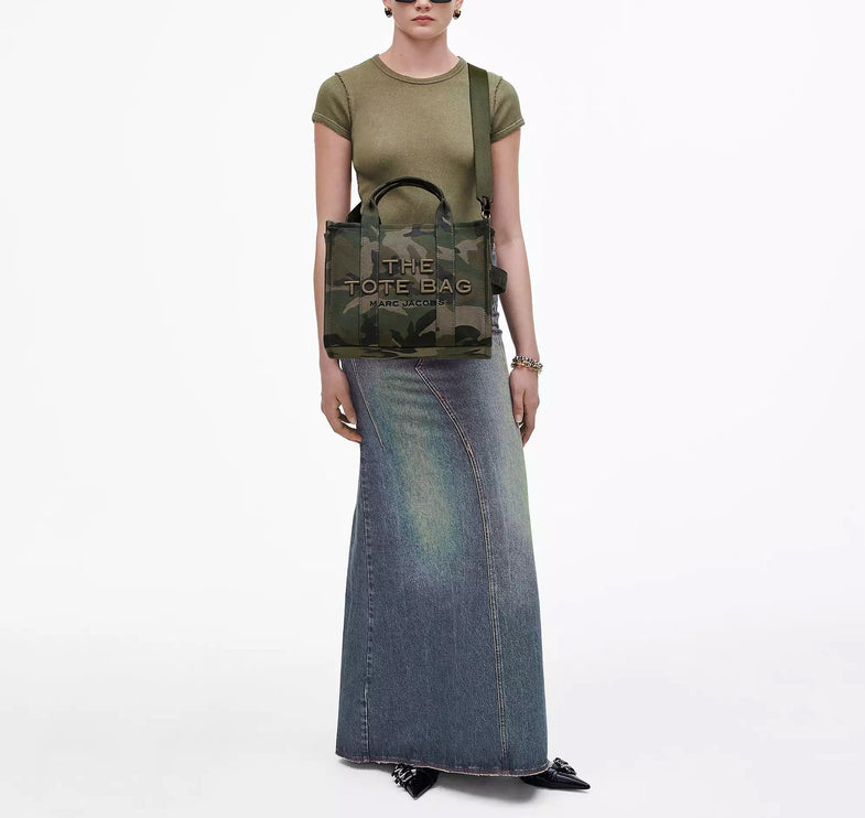 Marc Jacobs Women's The Camo Jacquard Medium Tote Bag Camo Multi