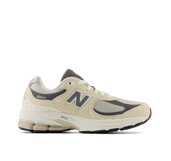 New Balance Grade School 2002R Sandstone with Magnet GC2002FA - Special Price