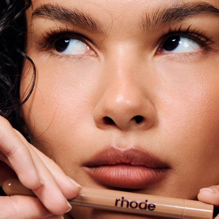 rhode peptide lip shape lean
